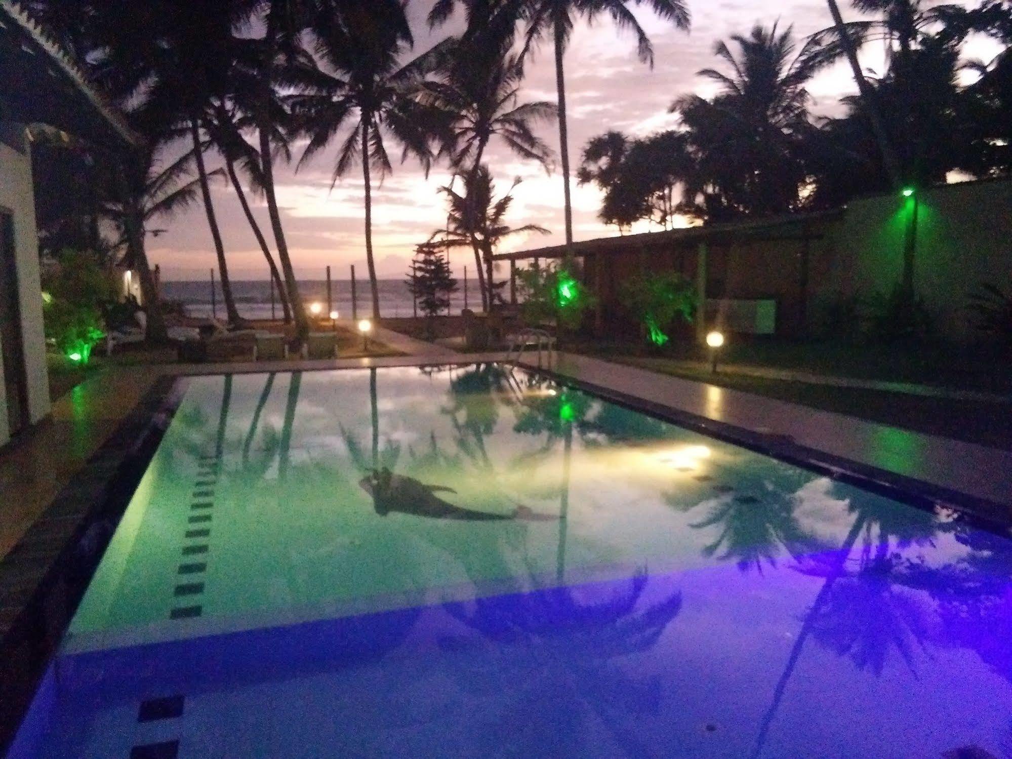 Hotel Ocean View Cottage Hikkaduwa Zewnętrze zdjęcie
